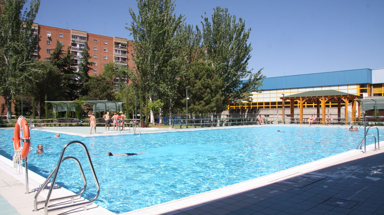 Crema solar gratis y espacios sin humo en Alcorcón para luchar contra el cáncer