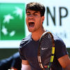 Alcaraz, a la final de Roland Garros tras ganar a Sinner en cinco sets