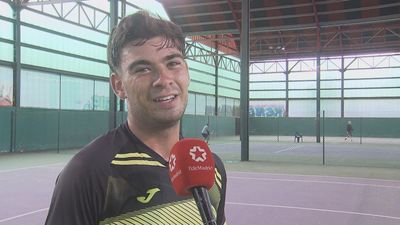 Locura por Alcaraz en las pistas de la Federación Madrileña de Tenis