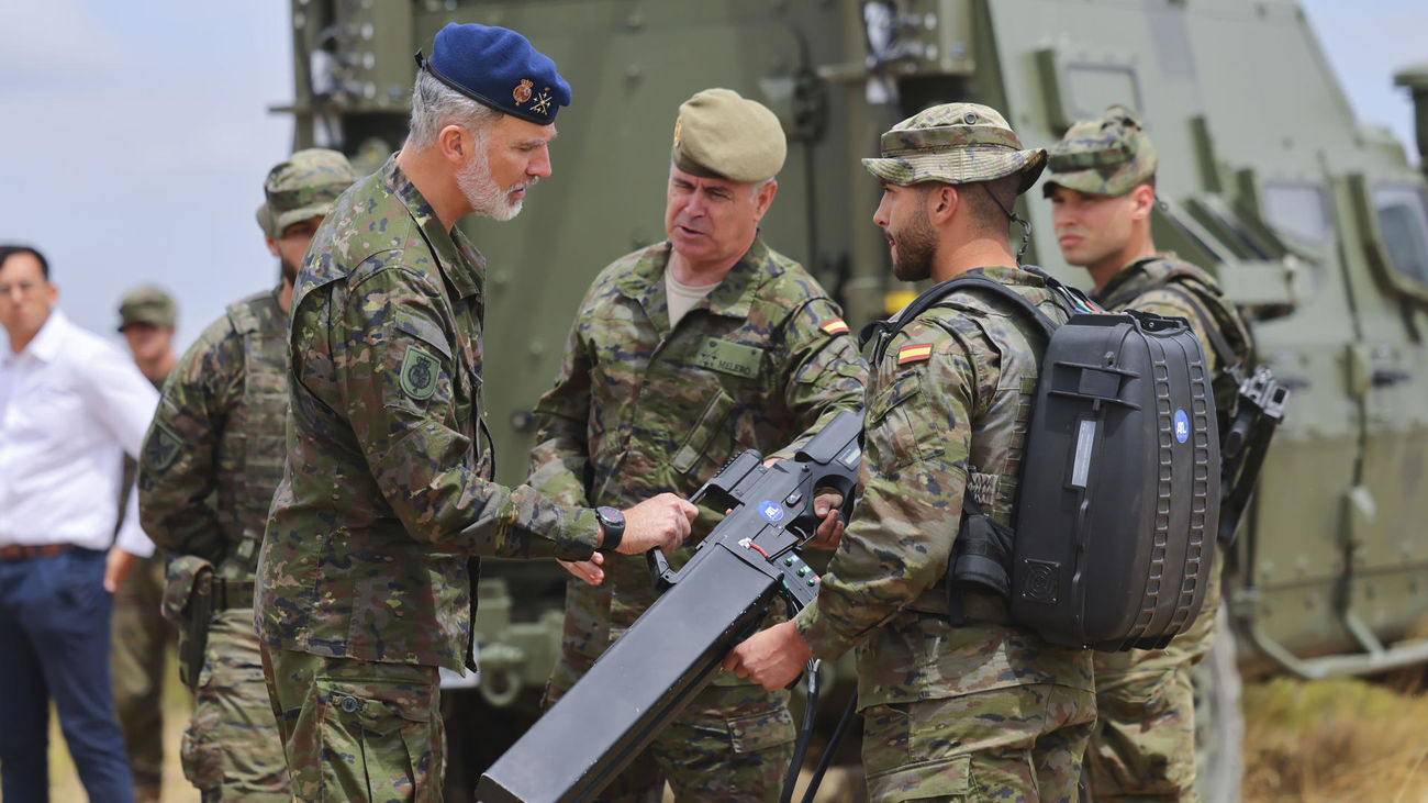 El rey Felipe VI asiste al ejercicio 'Atlas 24' del Ejército