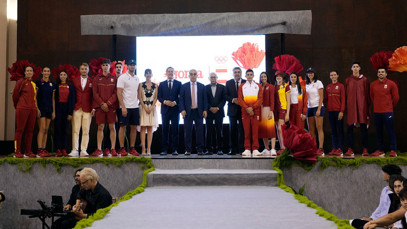 El COE presenta la equipación española para los Juegos de París