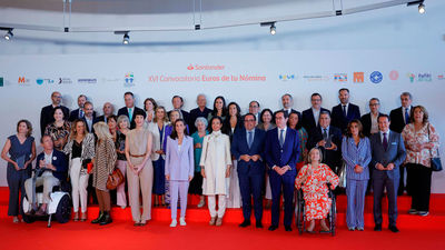 La Reina expresa su "gratitud, admiración y respeto" a  las personas que luchan por mejorar la sociedad