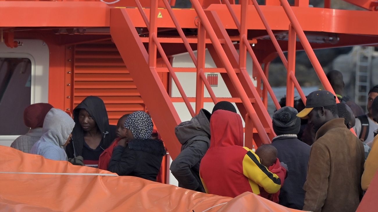 Finaliza sin acuerdo la reunión del Gobierno con las Comunidades sobre el reparto de migrantes