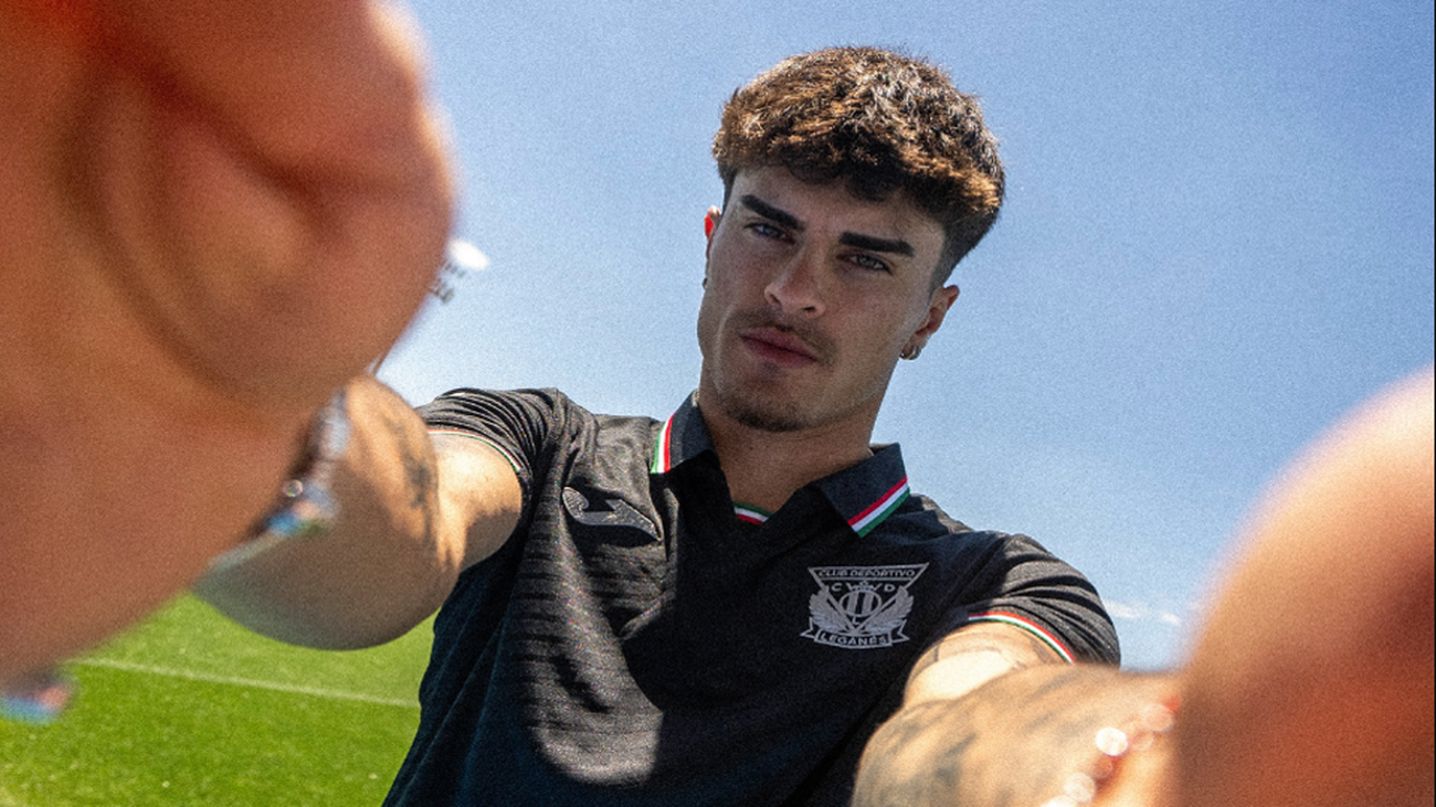 Juan Cruz firma en propiedad con el Leganés hasta 2028