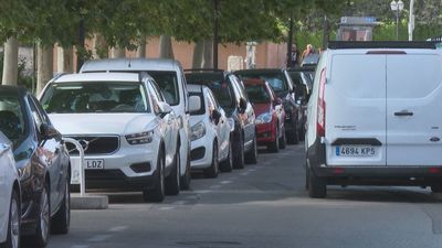 Los vecinos de Usera decidirán sobre la implantación de parquímetros en tres barrios del distrito