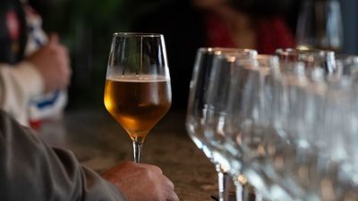Los españoles beben menos cerveza por la inflación, las ventas caen un 0,7%
