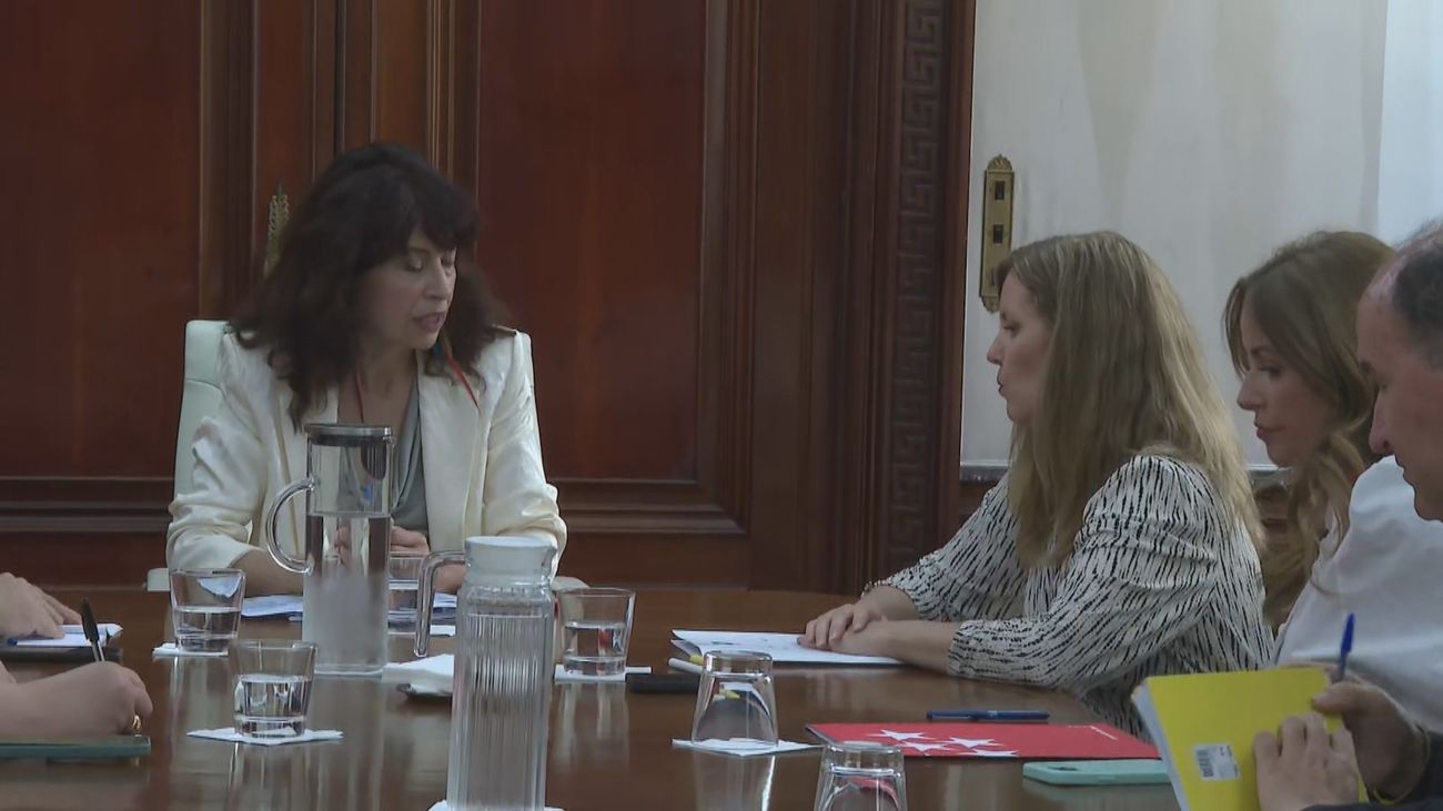 Dávila se reúne con Ana Redondo para tratar sobre la Ley Trans
