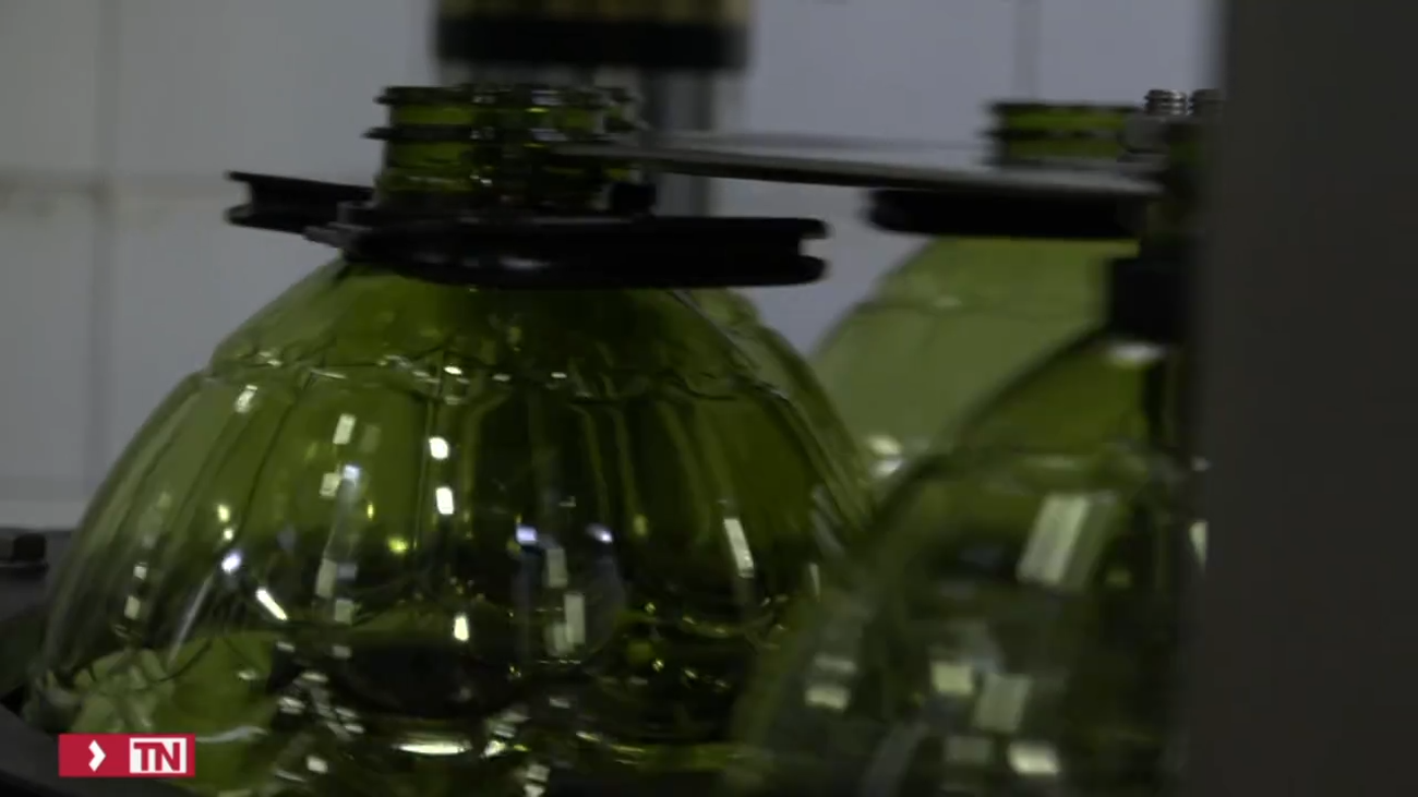 El aceite de oliva baja un 2,1% en mayo, el primer descenso en casi un año y medio