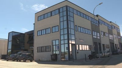 La Comunidad amplia otros dos años el plazo para convertir oficinas en viviendas