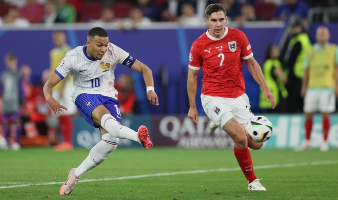 Mbappé ante Austria / EFE