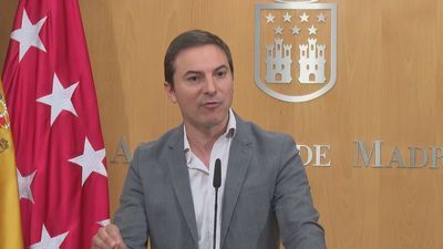 Vox critica a Ayuso por su "estafa" frente a la inmigración y el PSOE por "hacer suya la propuesta de los ultras"