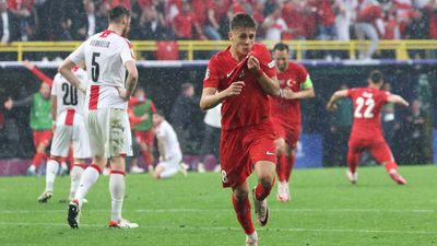 3-1. Turquía golea a Georgia con un golazo de Arda Guler