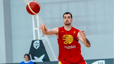 Abalde deja la concentración de España por problemas físicos