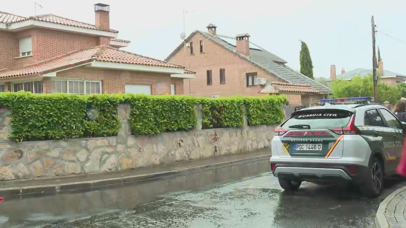 Investigan la muerte violenta de un hombre y una mujer en un chalé en Soto del Real