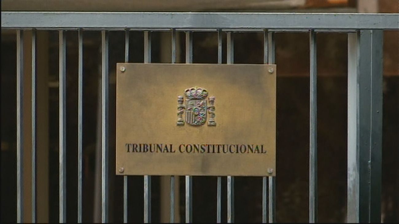 El Tribunal Constitucional rechaza suspender de forma cautelar el voto delegado de Puigdemont en el Parlament