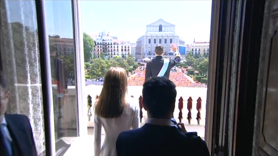 Diez años desde la proclamación de un rey del siglo XXI "orgulloso de los españoles"