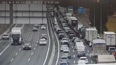 Retenciones en la A-4 en Pinto por un accidente en el kilómetro 23