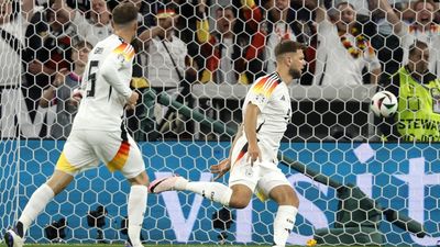1-1. Alemania mantiene el primer puesto ante Suiza con un gol en el descuento