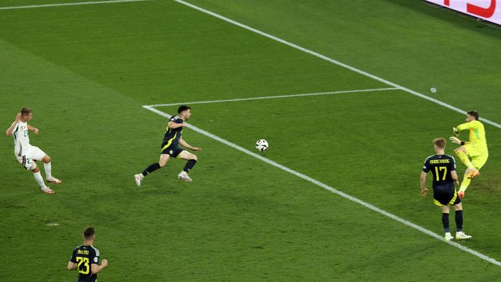 Gol de Csoboth / EFE