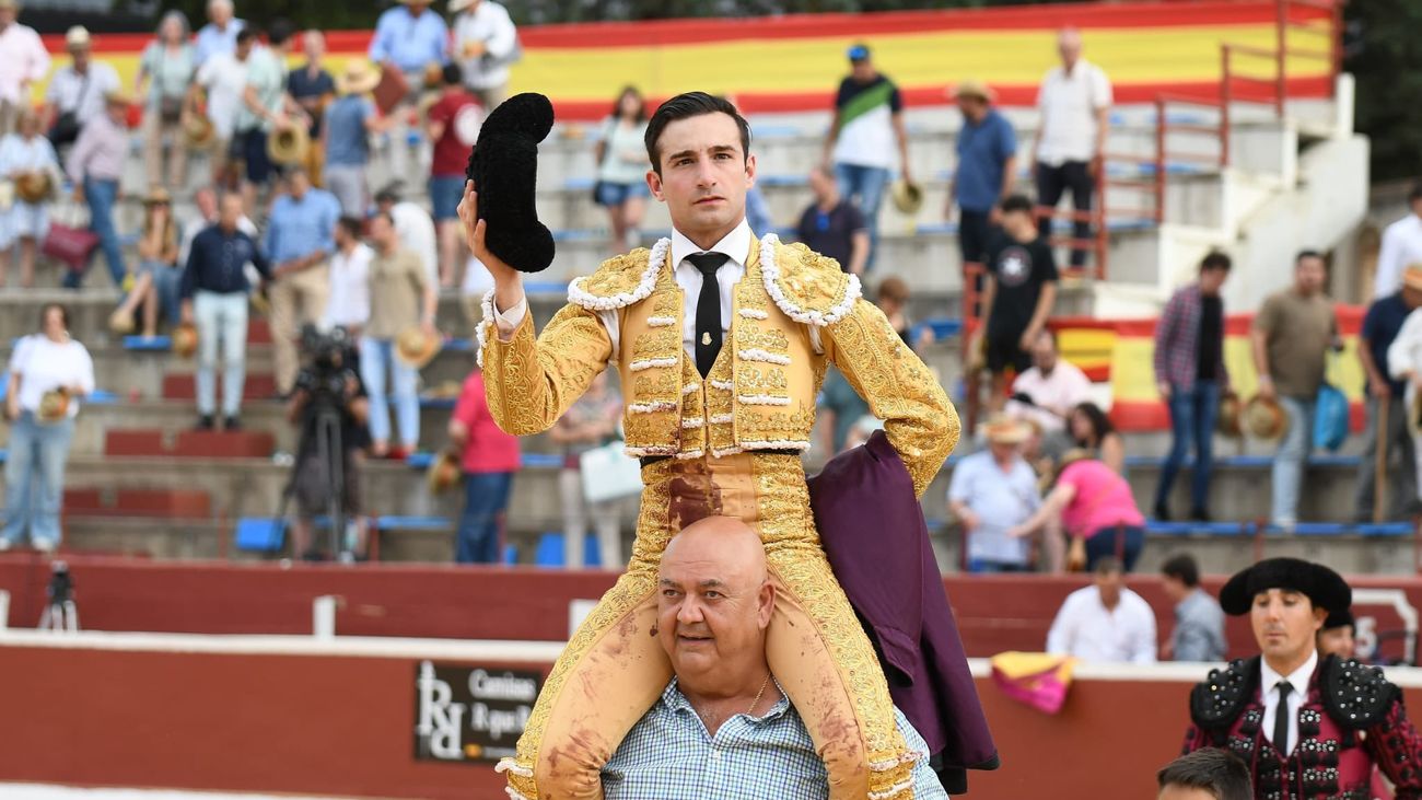 Molina cortó dos orejas en Alalpardo en la semifinal de la Copa Chenel
