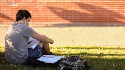 Dentro de 50 años el 30% de los españoles superará los 65 años y el 40% habrá nacido fuera