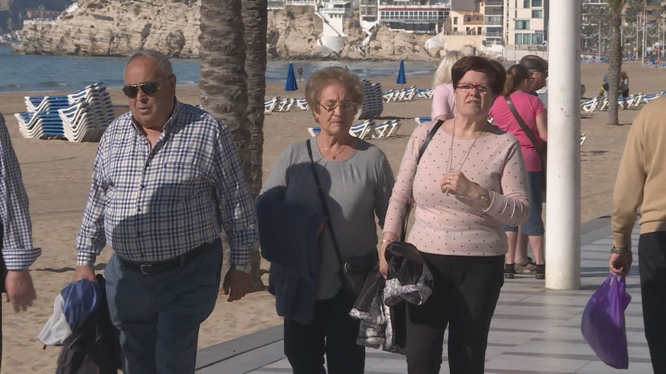 Pistoletazo de salida al Imserso: Los mayores se convierten en clientes esenciales para el sector