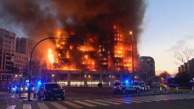 Doce entidades piden reforzar la normativa antiincendios  tras el desastre de El Campanar