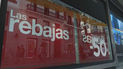 Los consejos de la OCU para comprar en rebajas