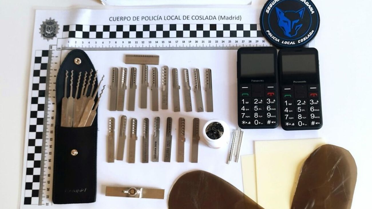 Material intervenido por los agentes de Coslada