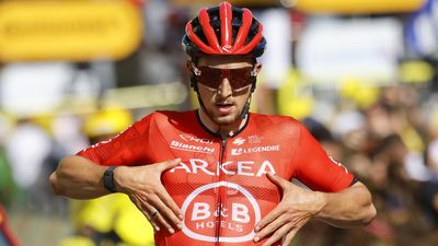 El francés Vauquelin se impone en la segunda etapa del Tour