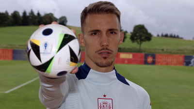 Grimaldo: "Tenemos que salir a hacer nuestro partido"