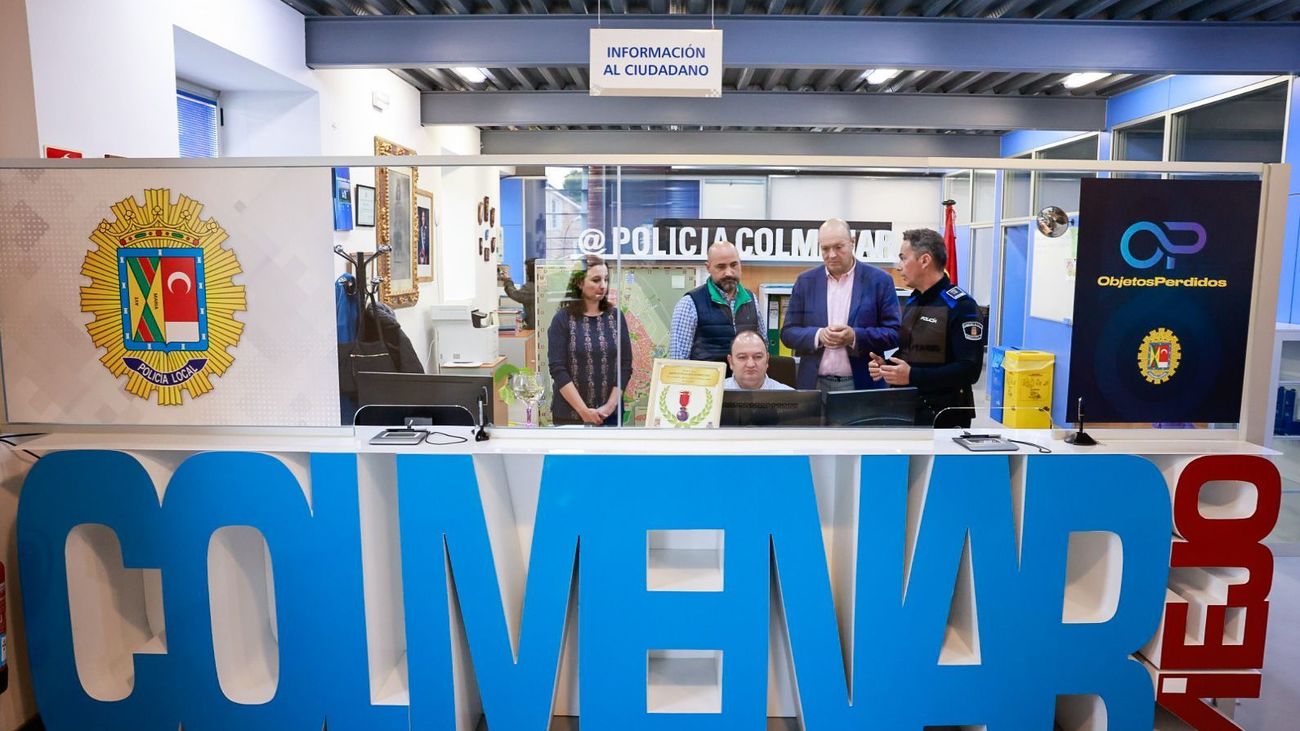 Carteras, relojes, dispositivos... Colmenar Viejo ha recogido 2.000 objetos perdidos en casi dos años