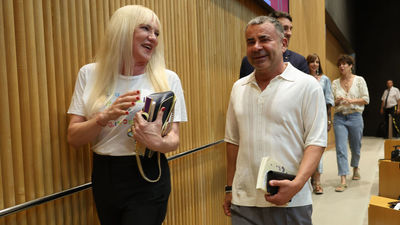 Jorge Javier Vázquez atribuye a "gays y mujeres” que el PP no gobierne en España