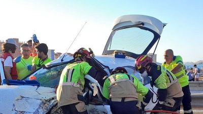 Mueren dos ancianos tras circular en sentido contrario por la autovía de La Manga