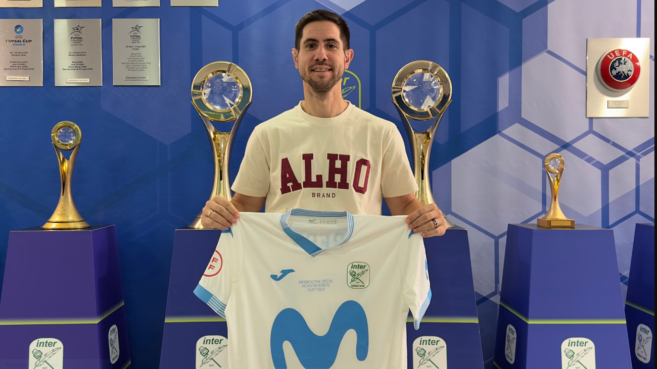 Rafael García Aguilera, Bebe