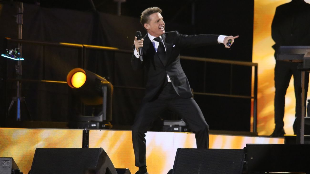 Todo listo en el Bernabéu para recibir a  Luis Miguel