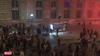 40 detenidos y un policía herido durante una serie de manifestaciones en Francia