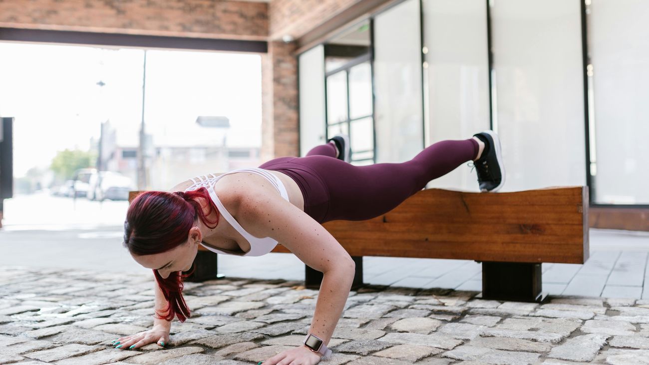 ¿Qué es la calistenia? Comienza a practicarla con unos sencillos ejercicios