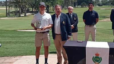 Adrián Mata se impone en la Copa Andalucía Mid -Amateur