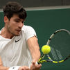 Alcaraz se mete en semifinales de Wimbledon tras neutralizar a Paul