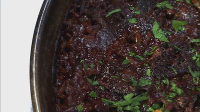 El arroz con rabo de toro, una de las especialidades del restaurante 'El Olivar', en Rivas Vaciamadrid