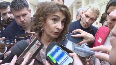 Citan a la vicepresidenta Montero y al novio de Ayuso a un acto de conciliación por intromisión al honor