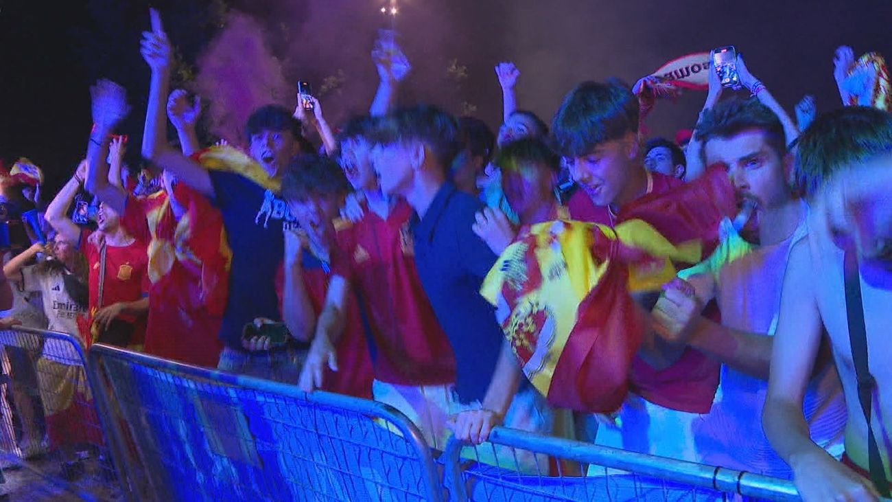 El Ayuntamiento de Madrid pondrá pantallas gigantes en Colón y Madrid Río para la final de la Eurocopa