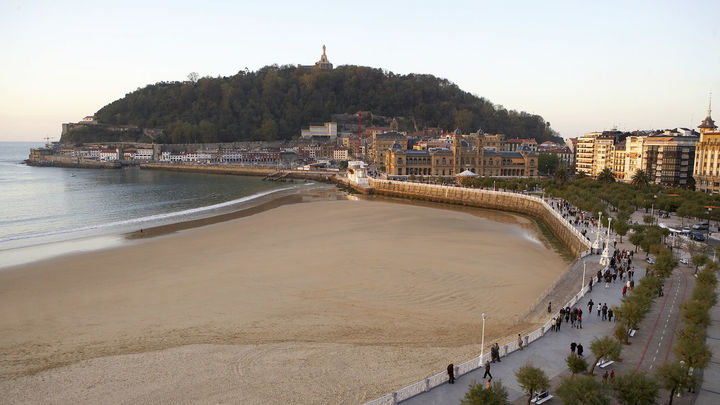 Playa de La Concha (San Sebastian) / Donostia San Sebastian Turismo