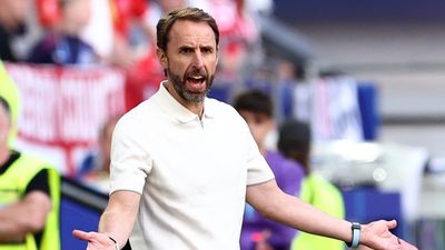 Southgate, luces y sombras