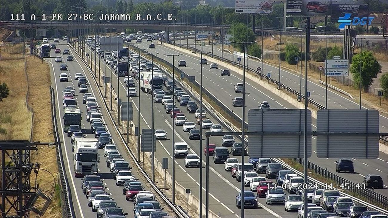 Tráfico lento y algunas retenciones en las salidas de Madrid
