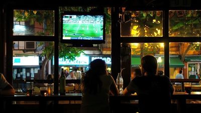 La final de la Eurocopa,  día grande para los bares en Madrid