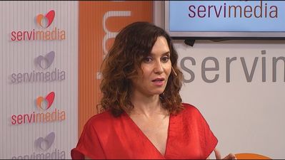 Ayuso considera una “barbaridad” la actuación del fiscal general respecto a su pareja