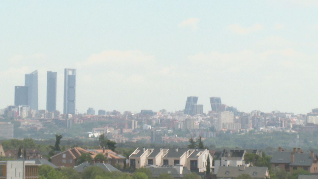 El tiempo en Madrid este lunes: bajan las máximas, con algún chubasco disperso en la Sierra