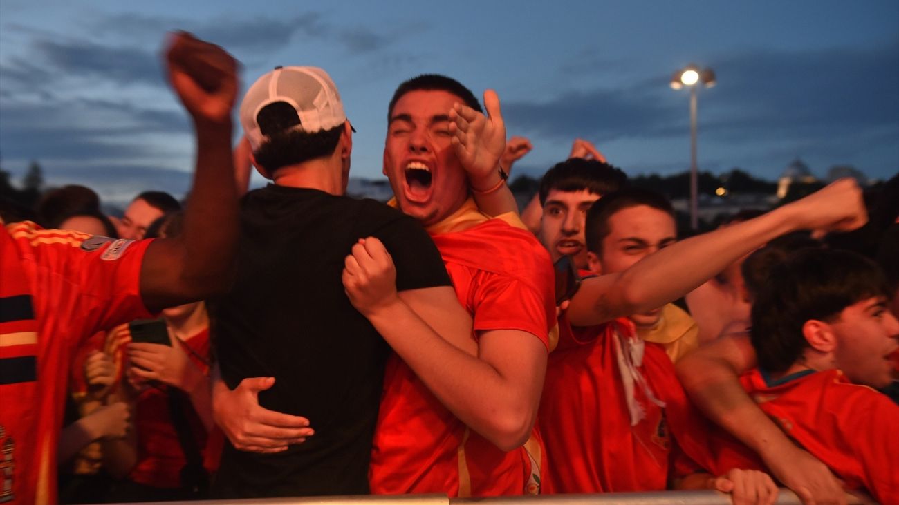 Madrid vibra con la Selección: así celebraron la victoria los aficionados